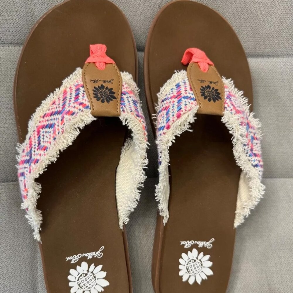 Yellow Box Sandals Size 10 Womens Perfect For Everyday Wear Or Gift Multicolor